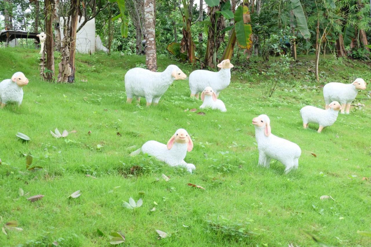 Tararin Hindad Hot Spring Resort Thong Pha Phum Zewnętrze zdjęcie